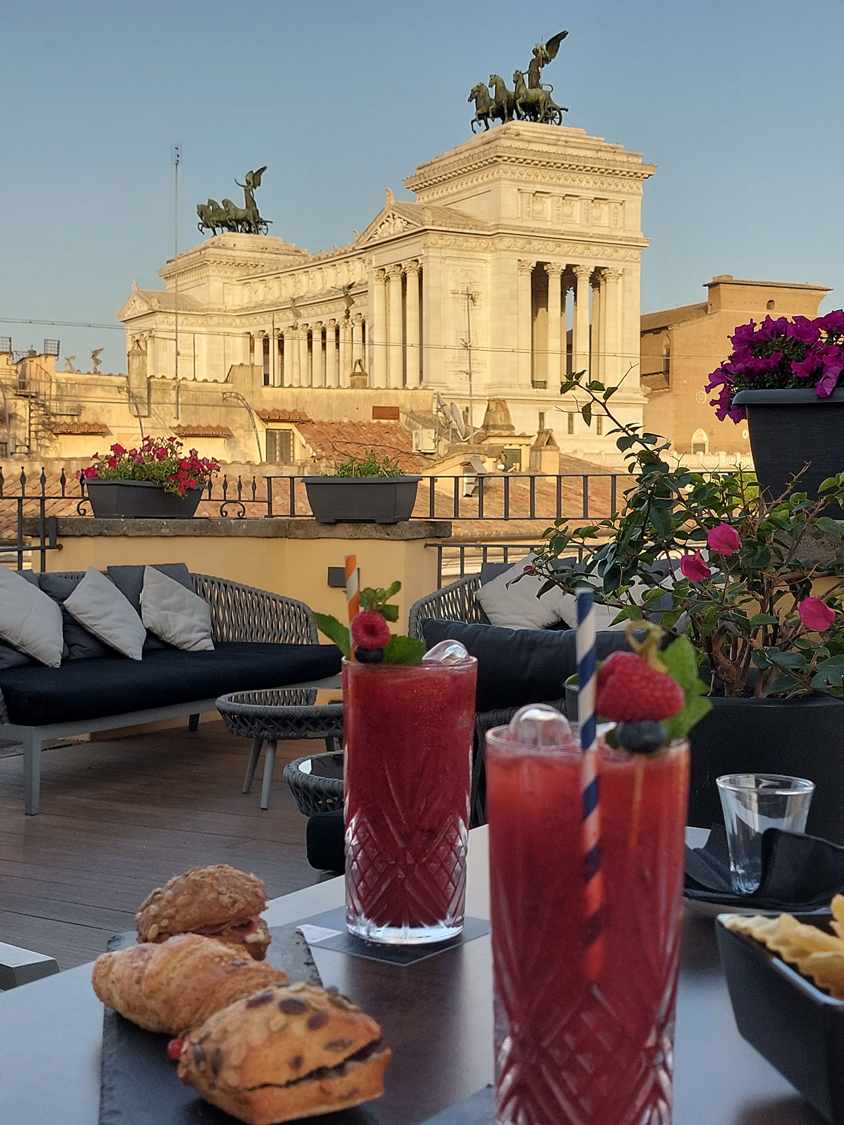 otivm aperitif Altare della patria