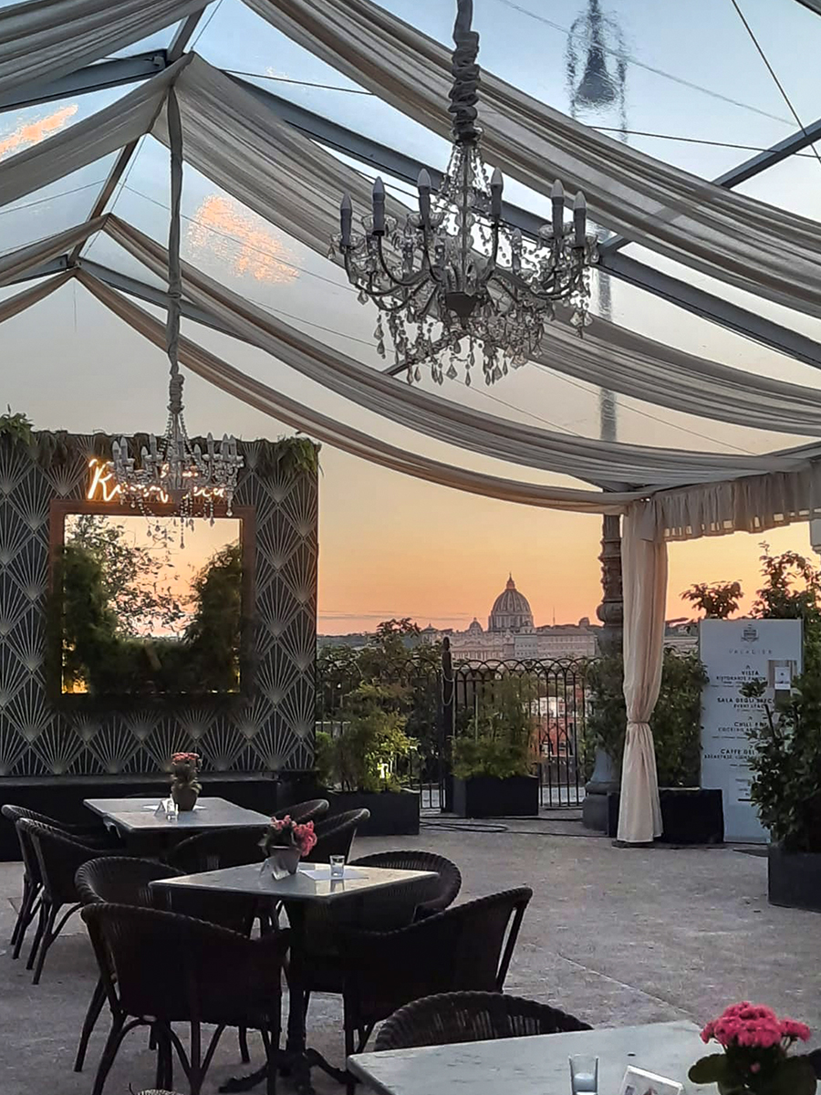 aperitif view from casina Valadier in Rome