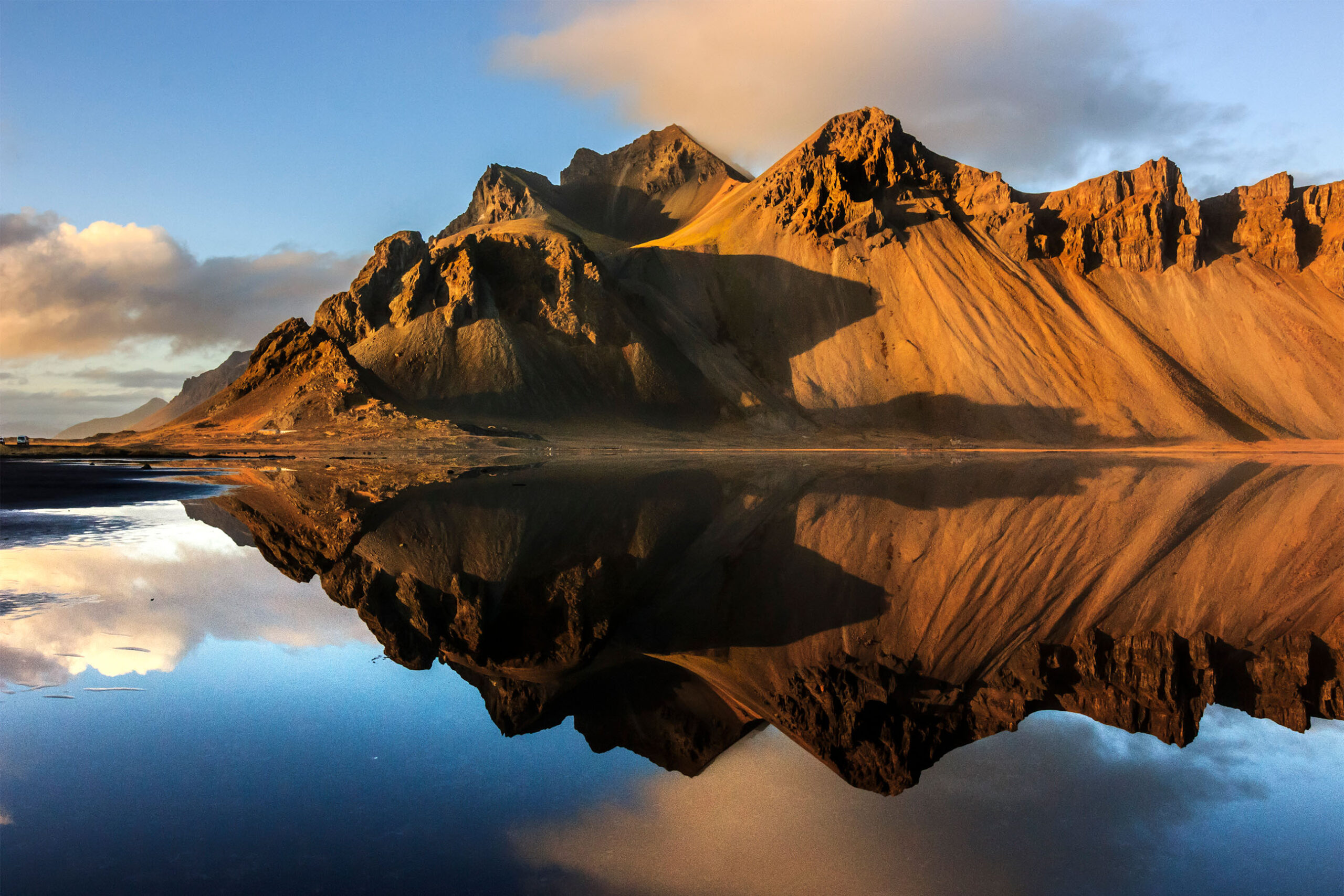 symmetric Stokksnes in Iceland